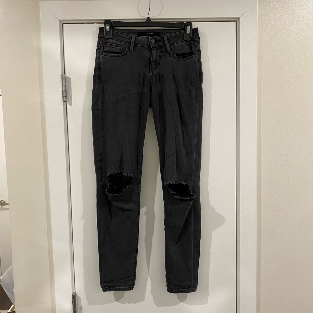 JOE’S JEANS  The Vixen Skinny Ankle Jeans